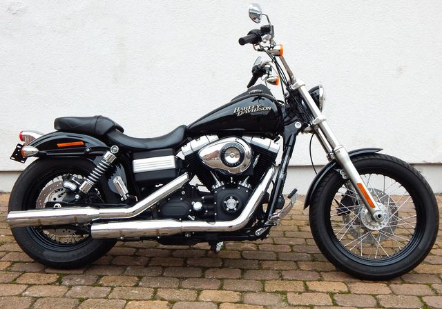 Harley-Davidson FXDB  STREET BOB 