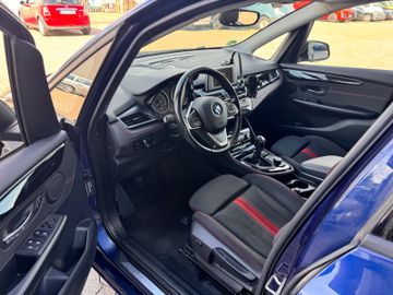 BMW 216 - 12