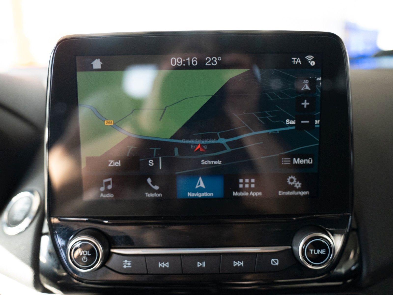 Fahrzeugabbildung Ford EcoSport ST-Line Automatik, Winter-Paket