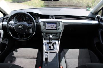 Volkswagen Passat Variant - 6