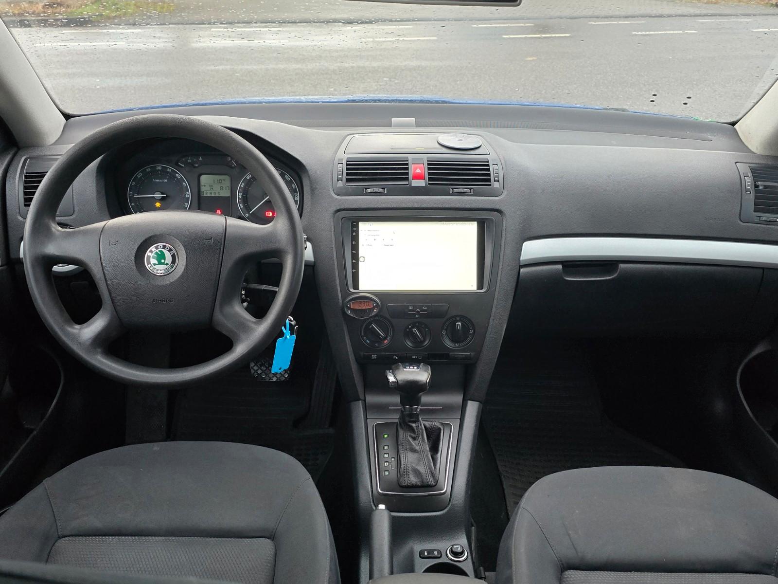 Skoda Octavia 2005 — photo 10
