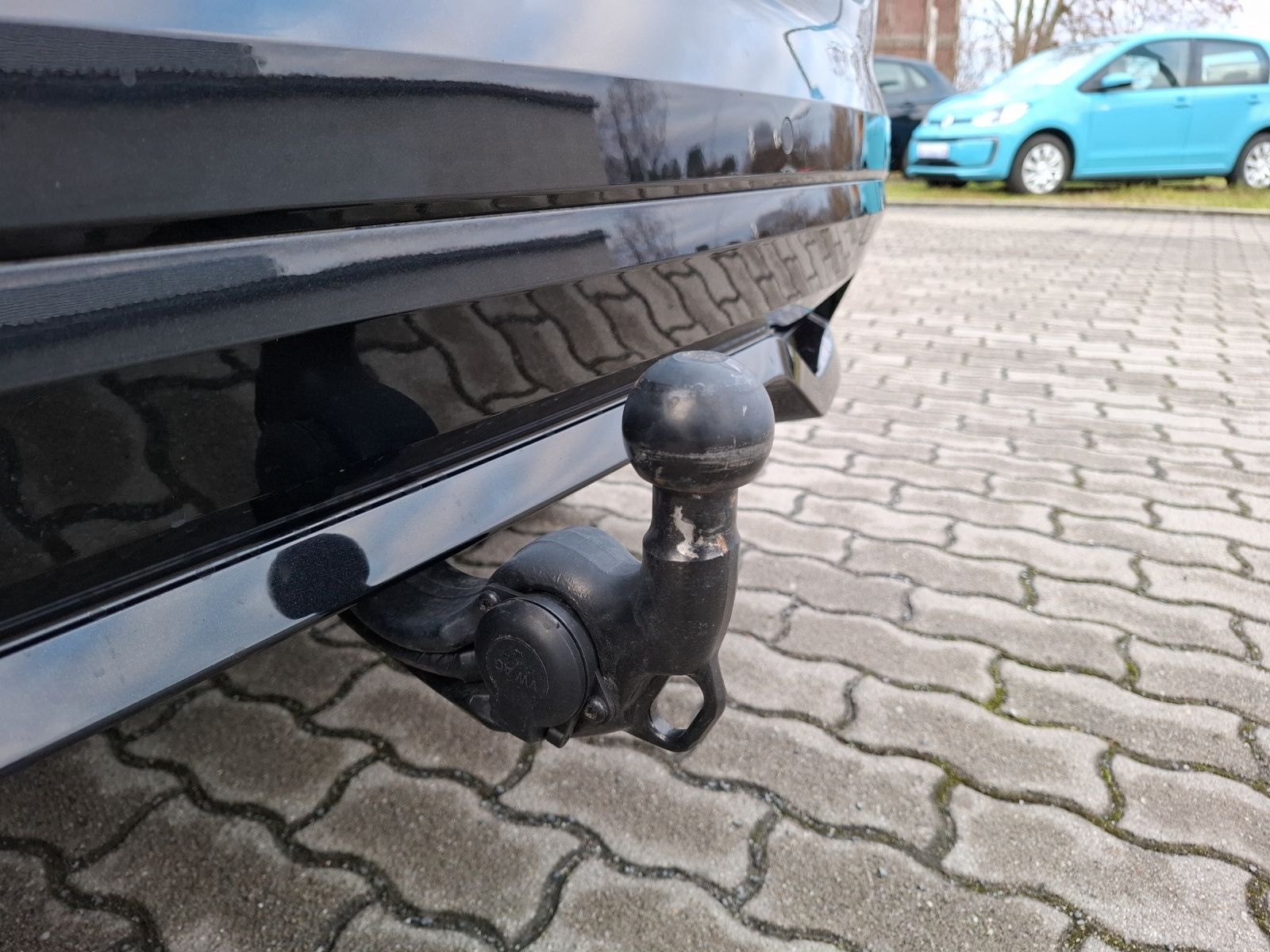 Fahrzeugabbildung SKODA Kamiq TSI Monte Carlo LED AHK Pano GRA PDC SH 18