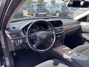 Mercedes E 250 - 9