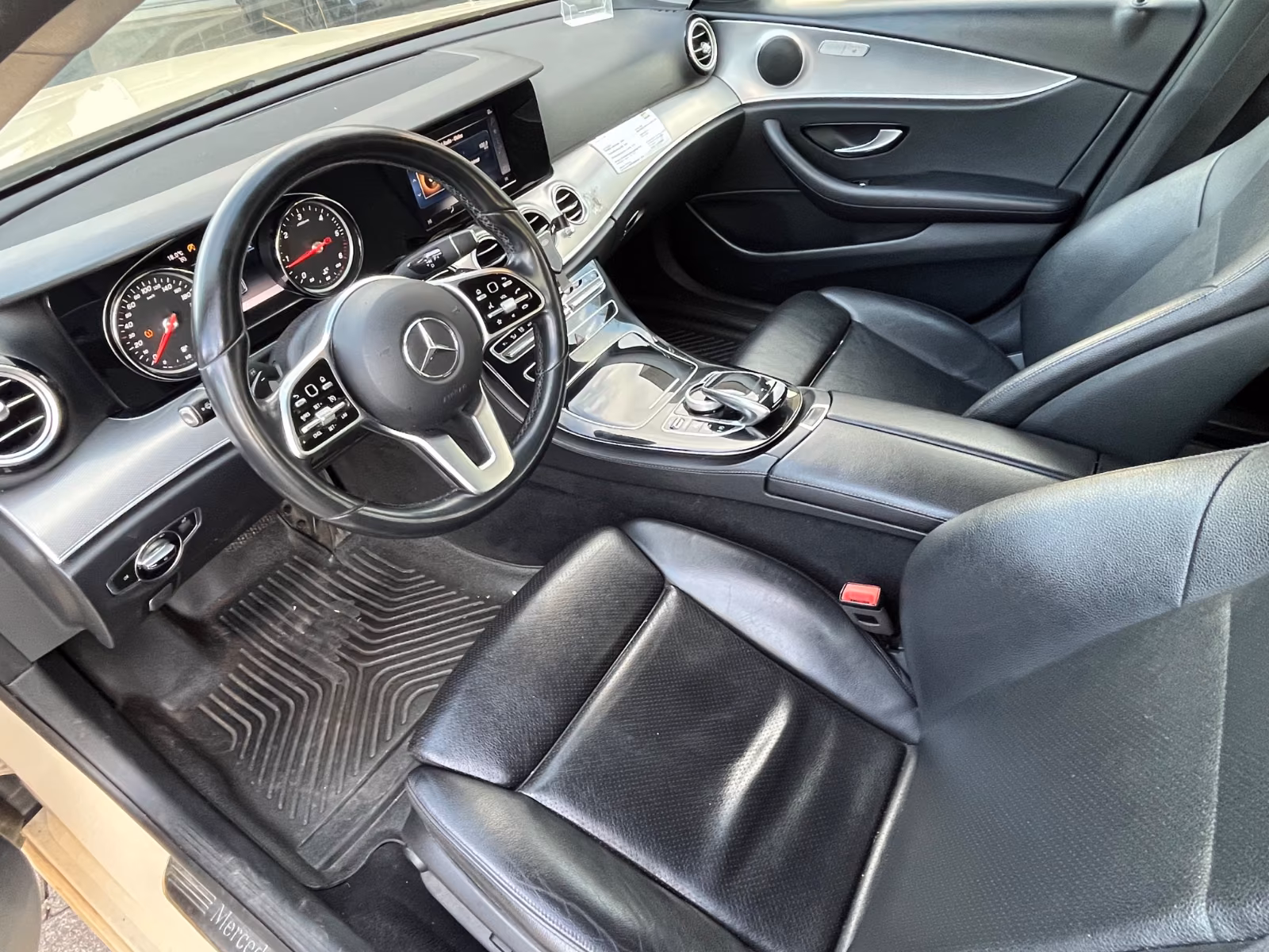 Mercedes-Benz E 220 d T Avantgarde