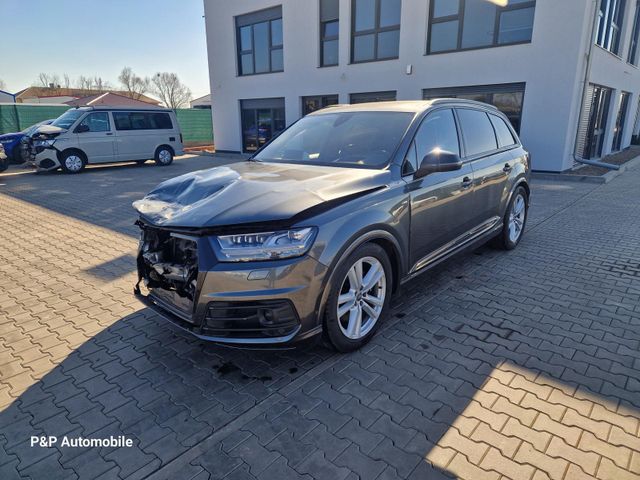 Audi Q7 3.0 V6 24V TDI 3.0 TDI quattro Metallic