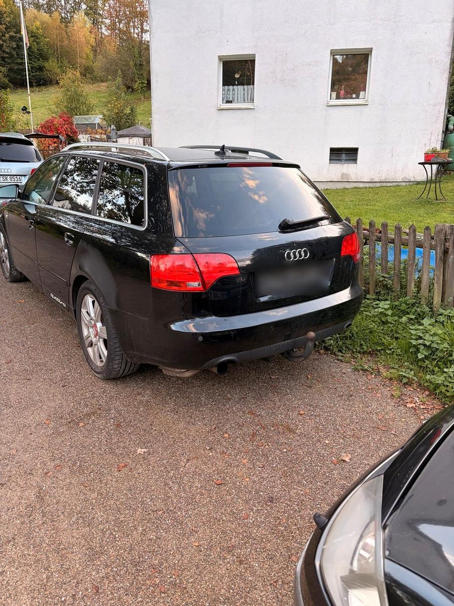 Audi Quattro 2006 — rear view