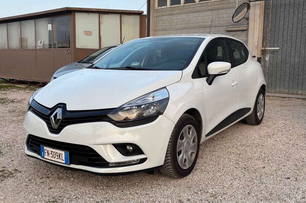Image of Renault Clio