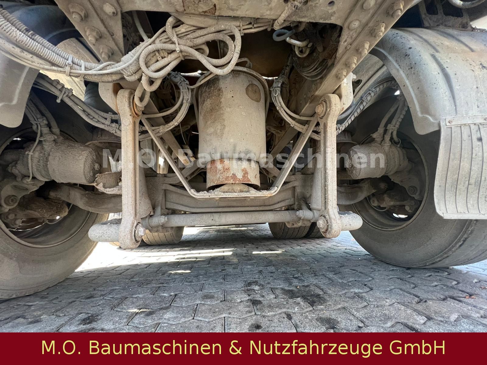 Fahrzeugabbildung Mercedes-Benz Actros 2541/ AC / Euro 5 /L+L Achse/Meiler AK 16