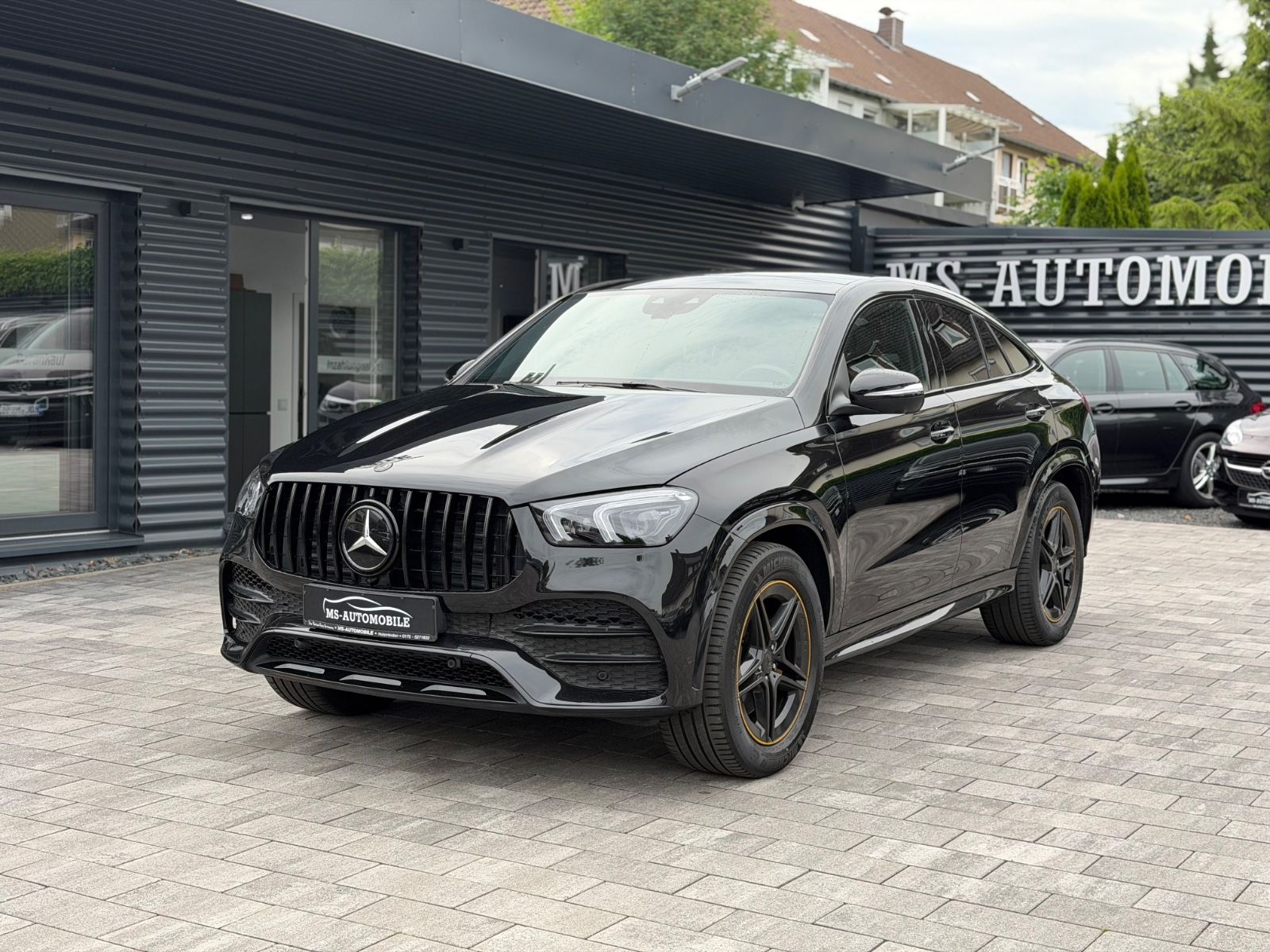 MERCEDES-BENZ GLE 400d Coupe-AMG-PANO-1.Hd-Multibeam-NightPak.