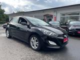 Hyundai i30 Style/Klima/Kamera/Navi - Hyundai i30: Style