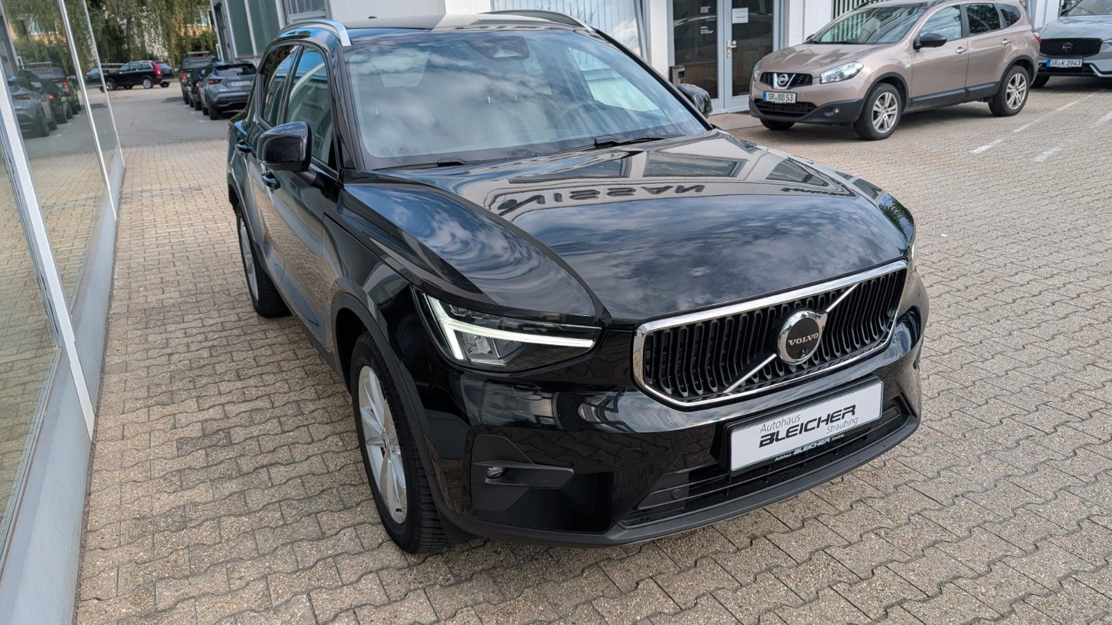 Fahrzeugabbildung Volvo XC 40 B4/Standheizung/Winterpaket