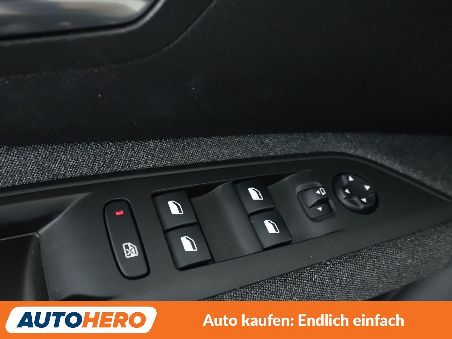 Peugeot 3008 1.2 PureTech Active Pack Aut.*NAVI*LED*CAM*