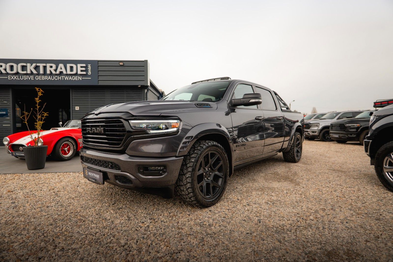 Fahrzeugabbildung Dodge RAM 5.7 V8 HEMI 4x4 Limited Longbed Airmatic 19%