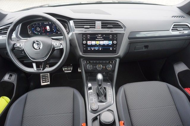 Fahrzeugabbildung Volkswagen Tiguan Allspace TDI DSG United 4M 7-Si LED AHK N