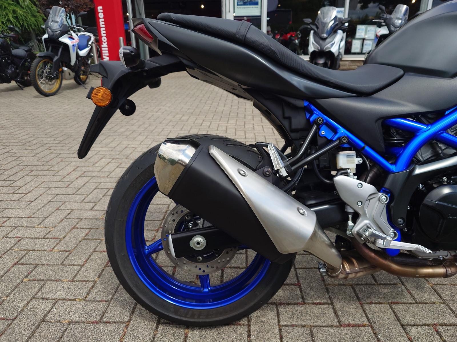 Suzuki SV650 *1. Hand*ABS*Scheckheftgepflegt*