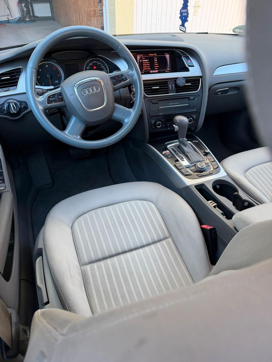 Audi Quattro 2012 — photo 9