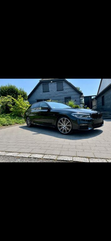Image of BMW 530