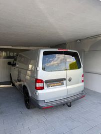 Volkswagen T5 Transporter - 3