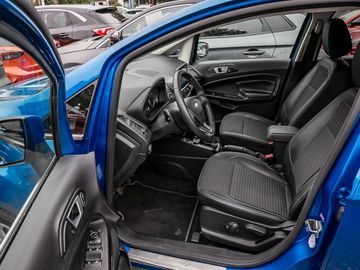 Ford Ecosport 1.0 Titanium Elektronikpaket Navi