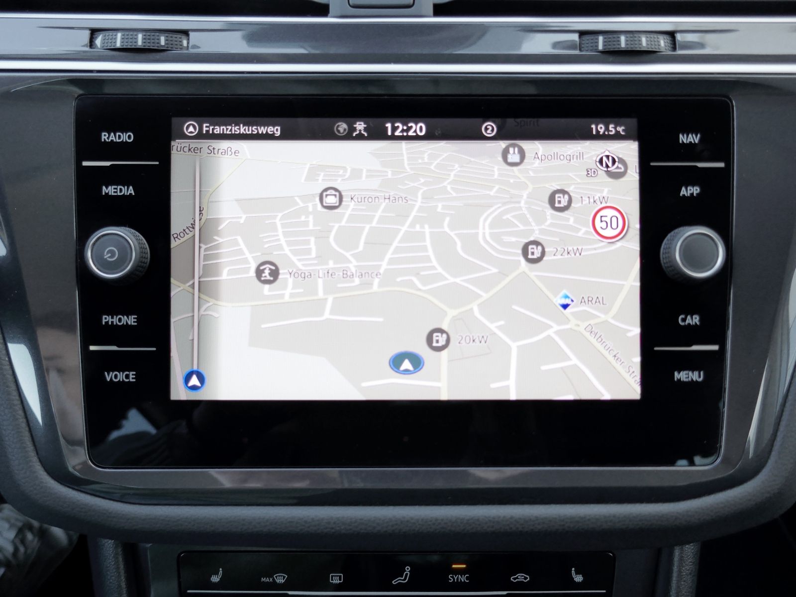 Fahrzeugabbildung Volkswagen Tiguan Allspace Life 1.5 TSI DSG | LED AHK ACC