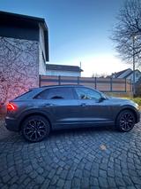 Audi Q8 50 TDI quattro S-Line  - Audi Q8 in Frankfurt (Main)