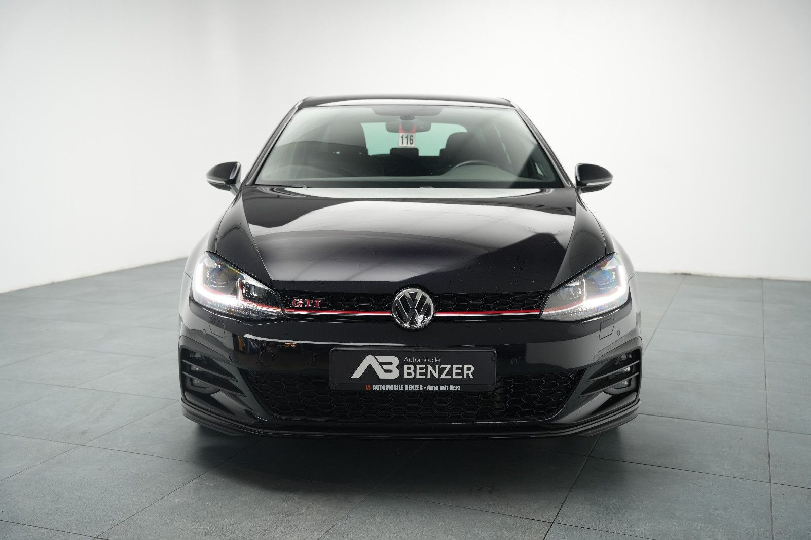 Fahrzeugabbildung Volkswagen Golf VII GTI Performance *Virtual*Automatik*SHZ*