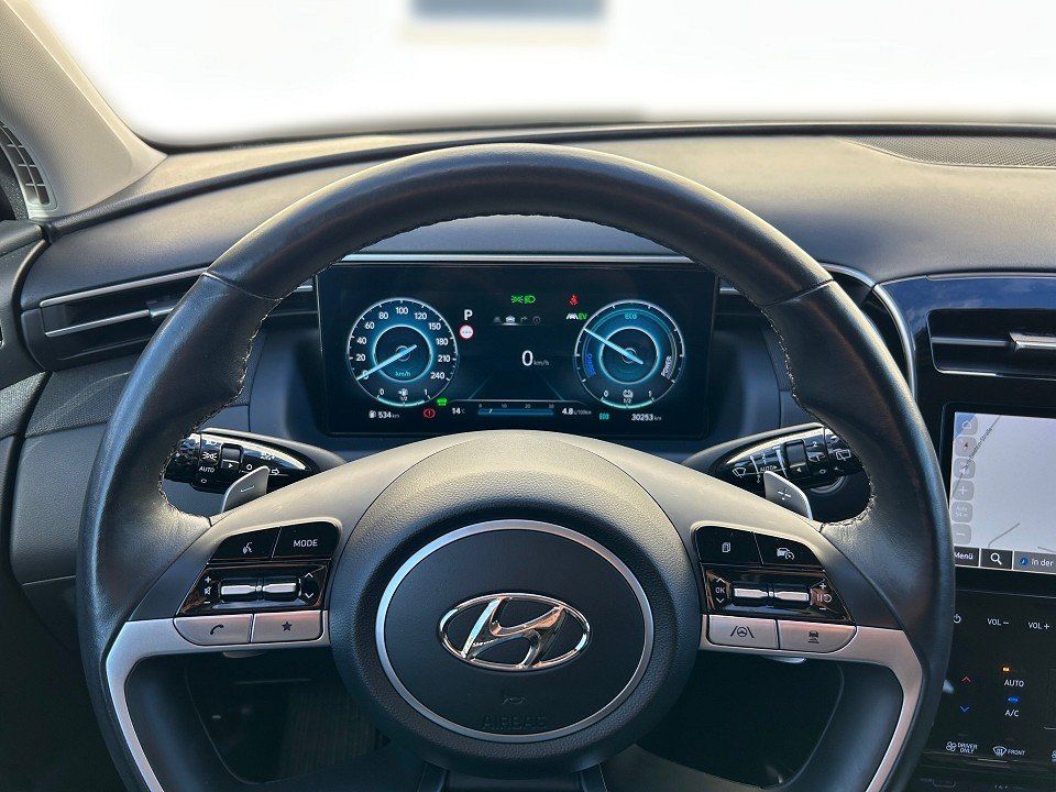 Fahrzeugabbildung Hyundai TUCSON PHEV 1.6T 4WD TREND ASSIST-P 1HD GARANTIE