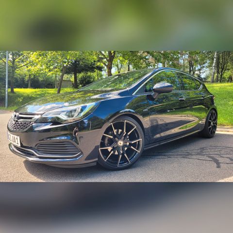 Opel Astra 1.6 Turbo 200PS OPC-Line+19-Zoll+Alcantara