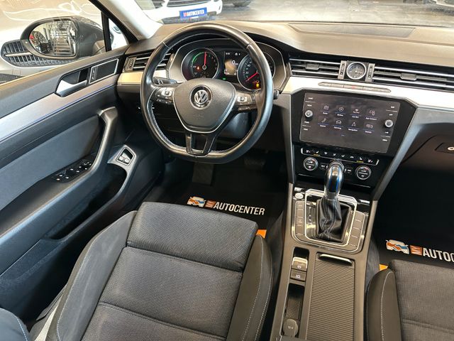 Volkswagen Passat Variant GTE *ACC*Keyless*NAVI*Kamera*