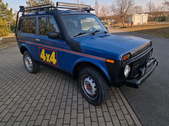 Lada Niva 1.7i Only Special