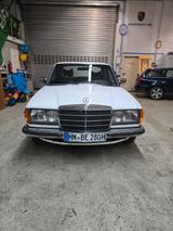 Mercedes-Benz 280 - gebrauchte Mercedes-Benz 280 aus dem Jahr 1977