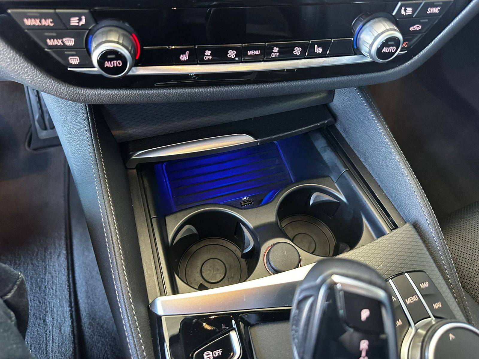 BMW 520 5 Touring 520 d M Sport — Bild 17