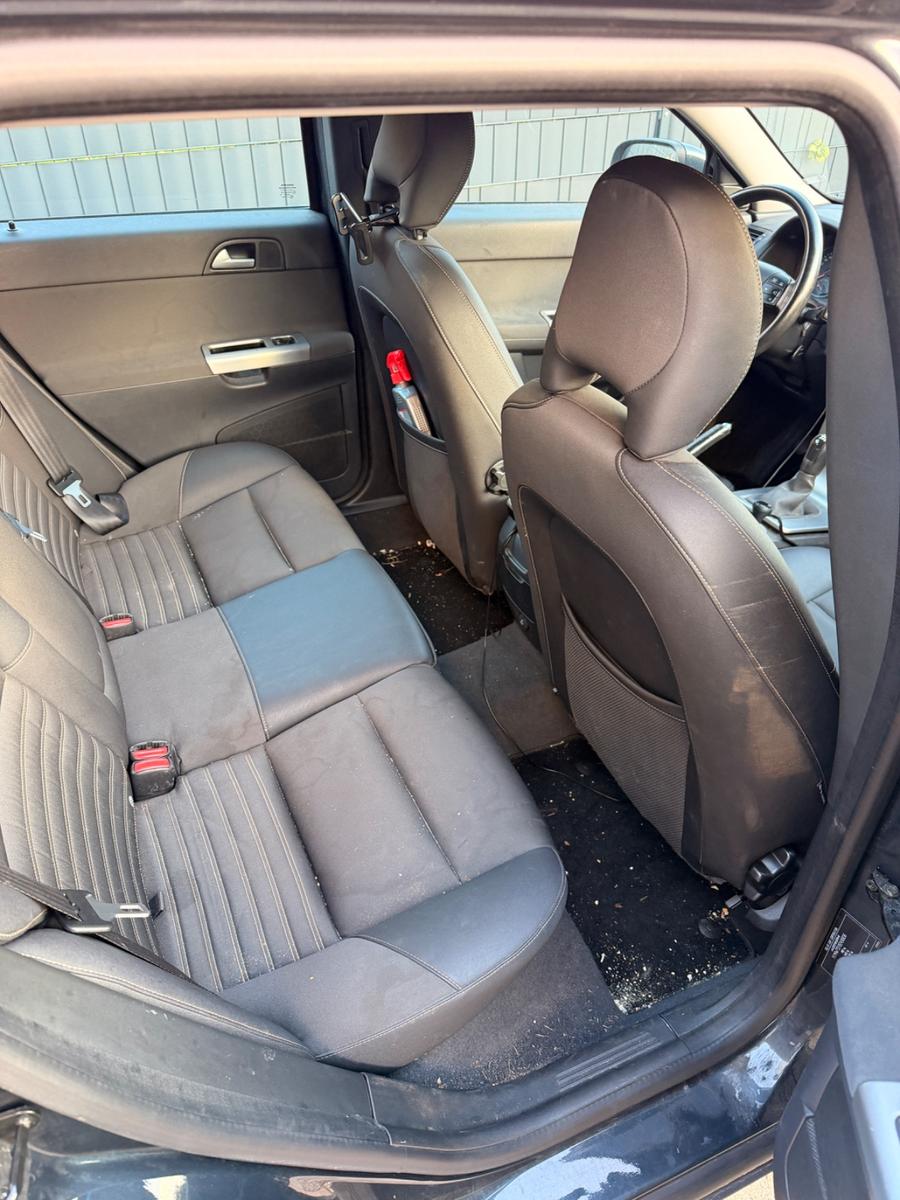Volvo V50 2009 — photo 8
