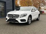 Mercedes-Benz GLA 200 AMG Offroad LED NAVI PANORAMA TOP - Mercedes-Benz GLA-Klasse Gebrauchtwagen in Düsseldorf