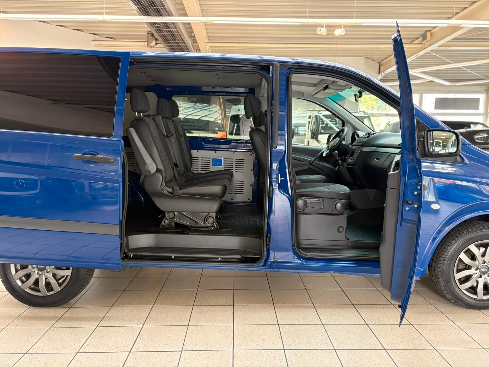 MERCEDES-BENZ VITO 113 CDI 136ch MIXTO 5 PLACES - GPS - ATTELAGE - RADARS DE STATIONNEMENT AVANT/ARRIÈRE - CLIMATISATION - CHAUFFAGE AUXILIAIRE