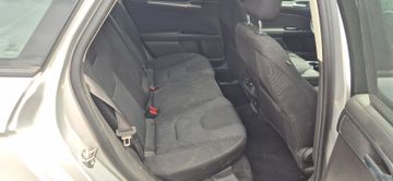 Ford Mondeo - 12