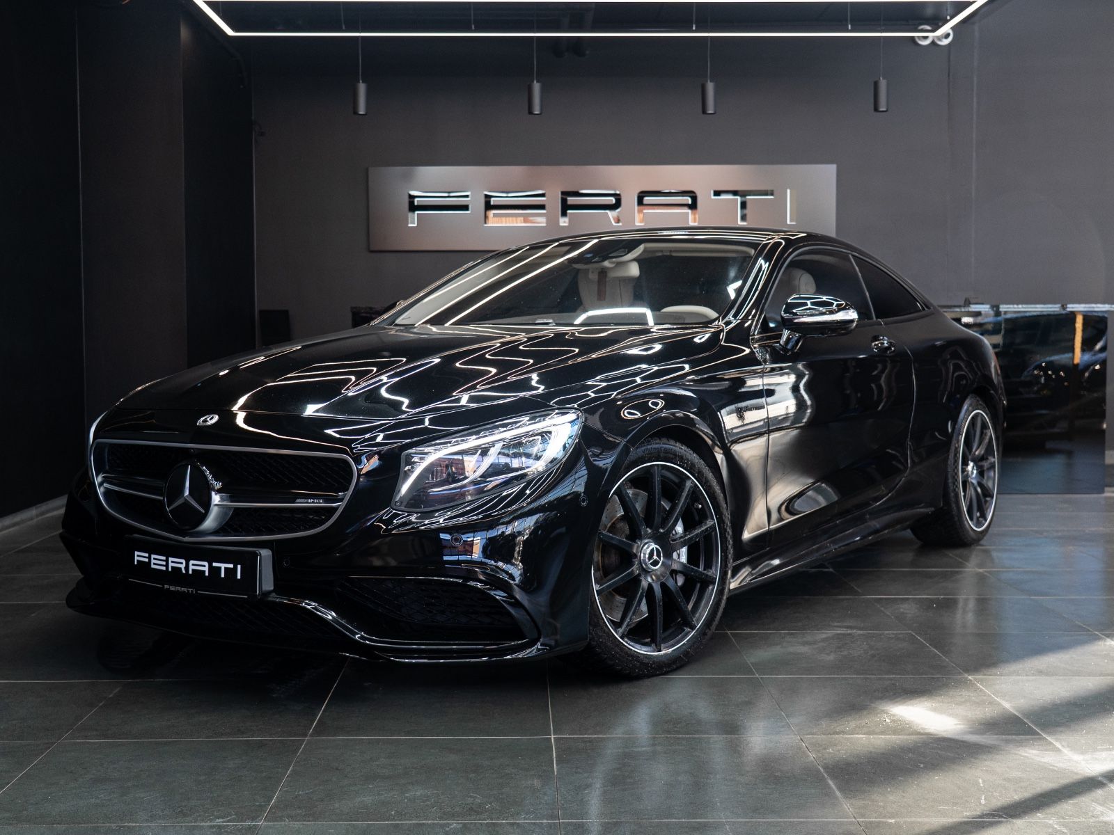 MERCEDES-BENZ S 63 AMG 4Matic Coupe