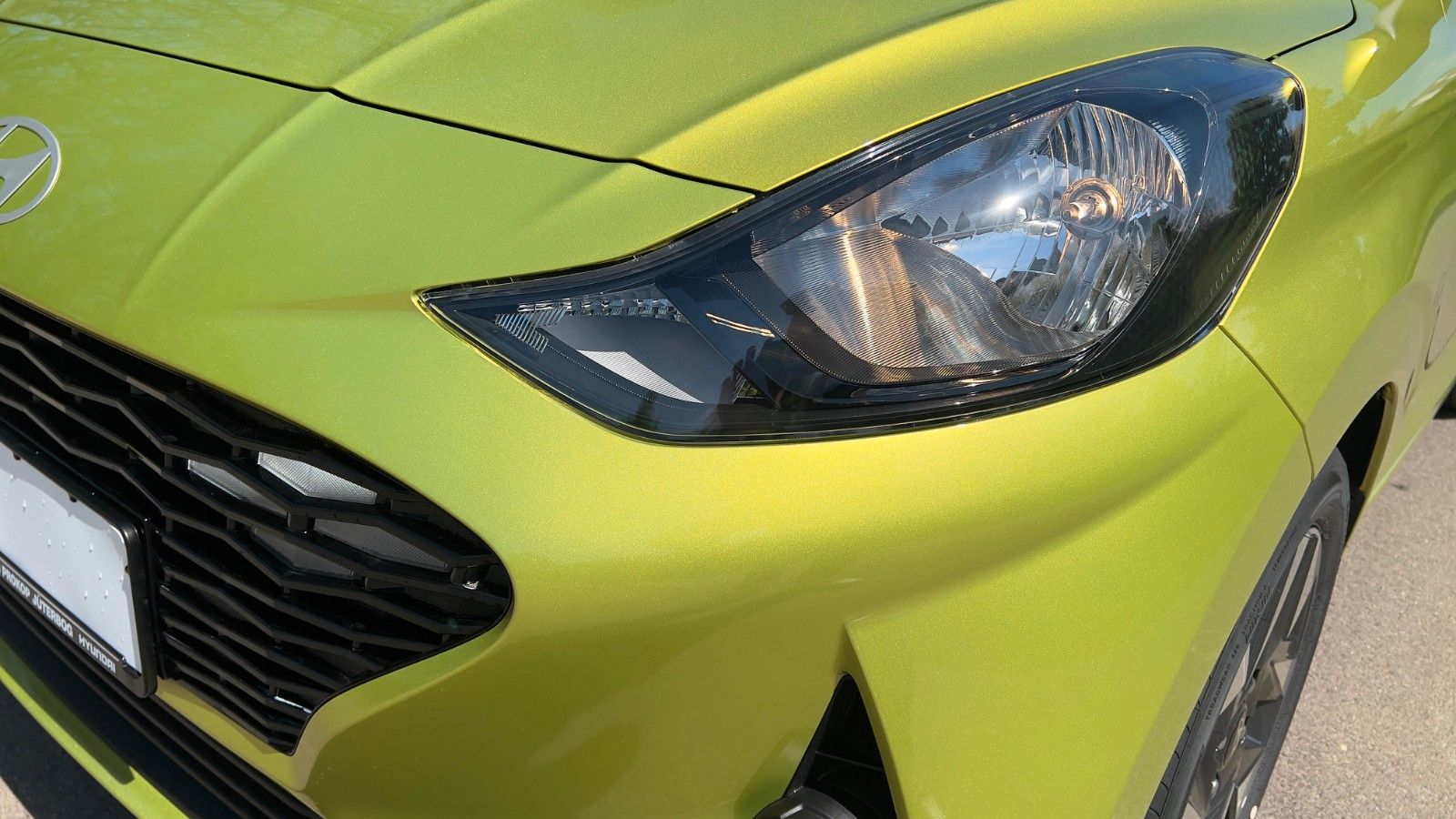 Fahrzeugabbildung Hyundai i10 1.0 Trend *Klima*Navi*CarPlay*PDC*RFKamera*