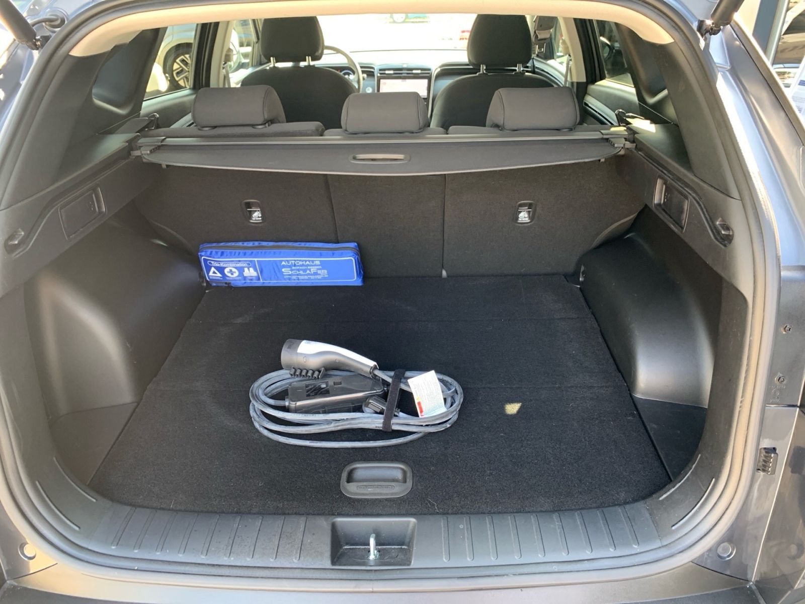 Fahrzeugabbildung Hyundai Tucson 1.6 T-GDI Trend Plug-In Hybrid 4WD 8x Ber