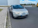 Honda Civic 1.8 i-SHIFT  - Honda Civic aus 2006 mit Benzin-Antrieb
