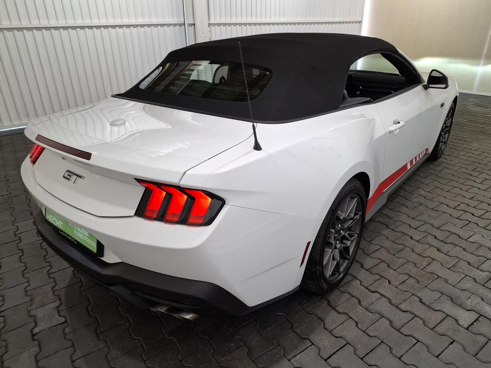 Ford Mustang GT Convertible V8 5,0, deutsch, 1. Hand 