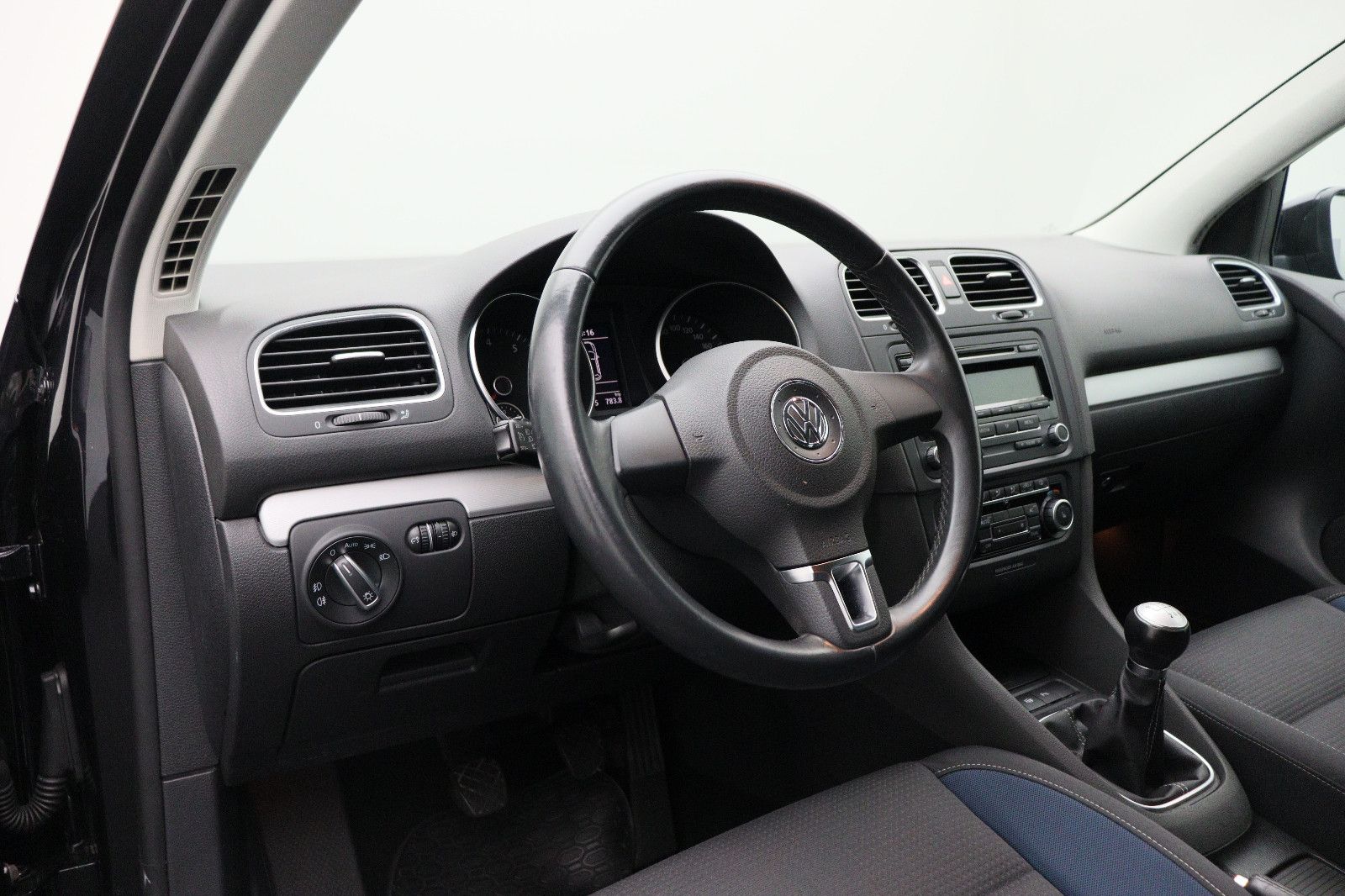 Fahrzeugabbildung Volkswagen Golf VI 1.2 Team