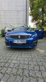 Peugeot 308 BlueHDi 130 EAT8 Tech Edition Tech Edition - Peugeot 308: Tech Edition