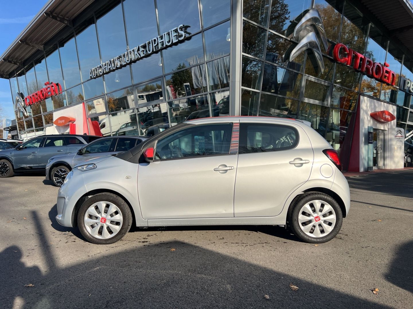 Fahrzeugabbildung Citroën C1 VTi 68 Airscape Feel Faltdach Notbremsass.