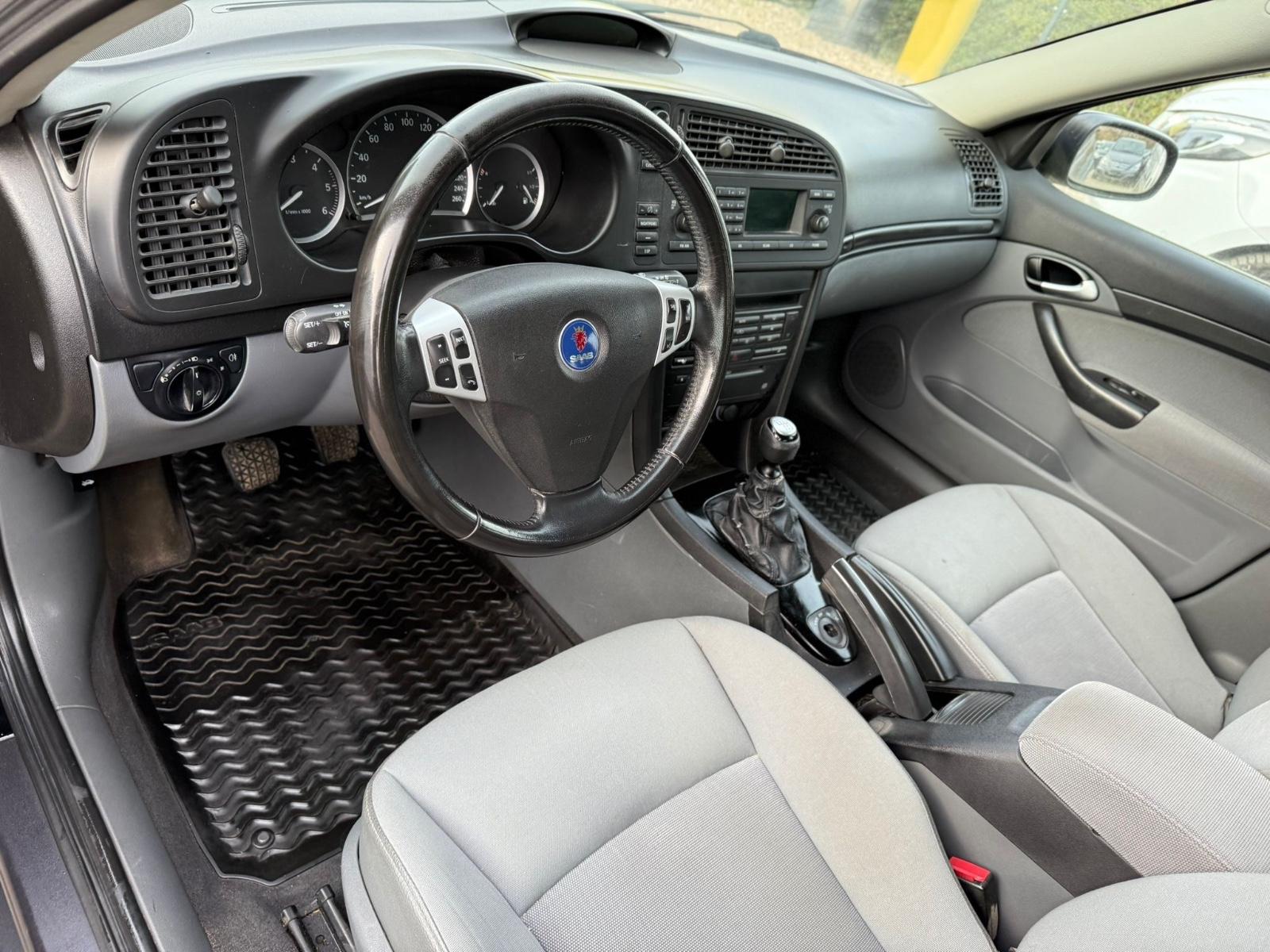 Saab 9-3 2005 — photo 9