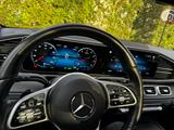 Mercedes-Benz GLE 450 AMG Line | Panorama Burmester | 21" AMG  - Mercedes-Benz GLE 450 in Hamburg