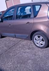 Renault Scenic Dynamique 1.6 16V 110 Dynamique - Renault Scenic: 1.6