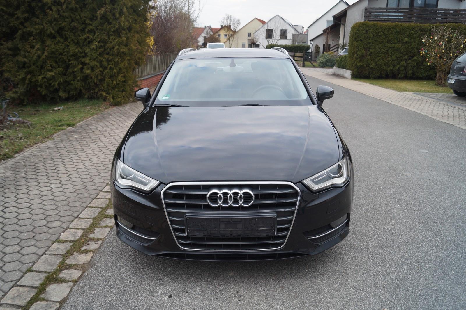 Audi A3 Sportback attraction, Xenon,PDC