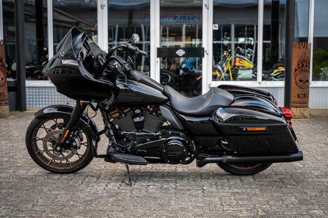 Fahrzeugabbildung Harley-Davidson ROAD GLIDE ST 117 MY22 FLTRXST - 1.HAND -