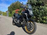 Suzuki V Strom 650 XT  - Suzuki V-Strom 650 XT